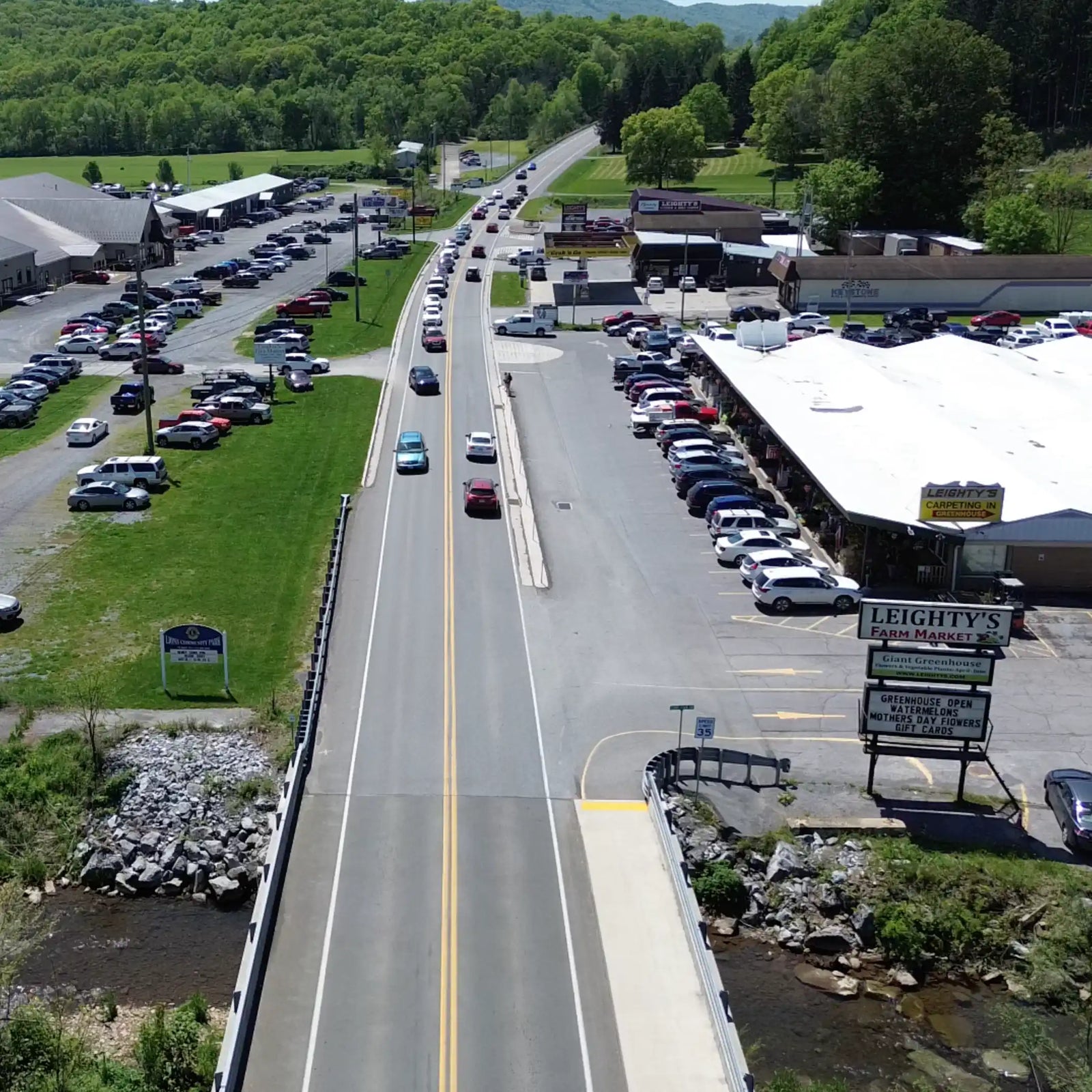 Modern Leighty’s Farm Market in Newry, Pennsylvania